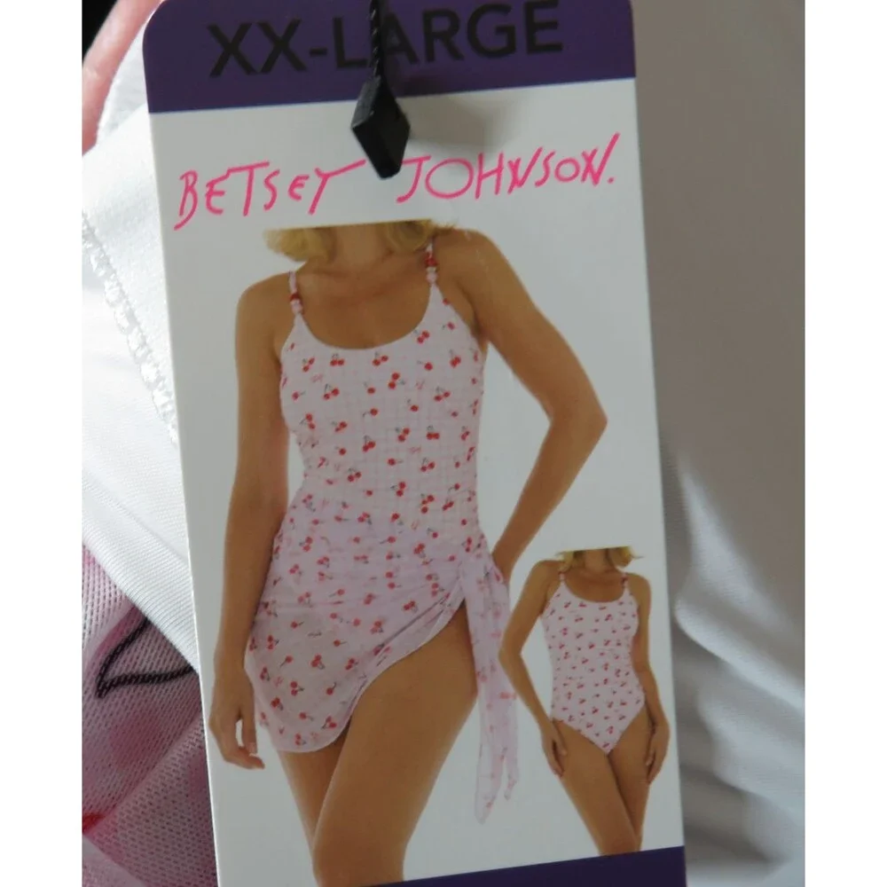 Betsey Johnson betsey johnson